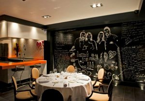 Comedor y cocina Restaurante Serrano Evento